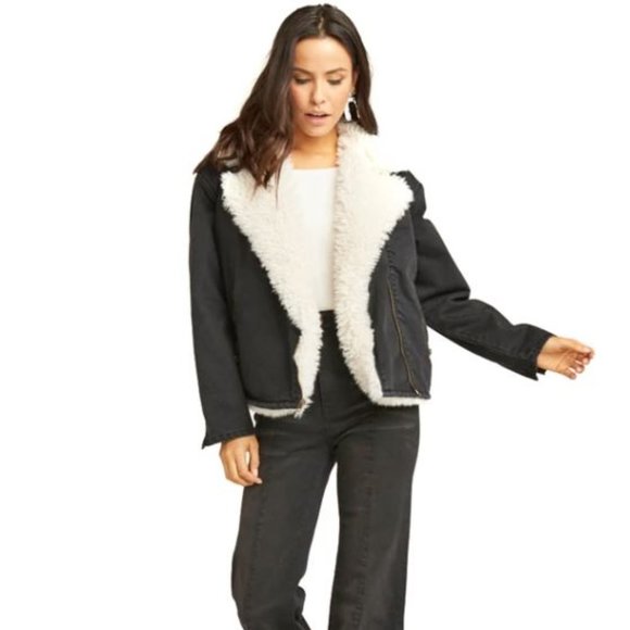 🎯NWOT Show Me Your Mumu Karson Denim Jacket Black Size XS - Picture 2 of 16